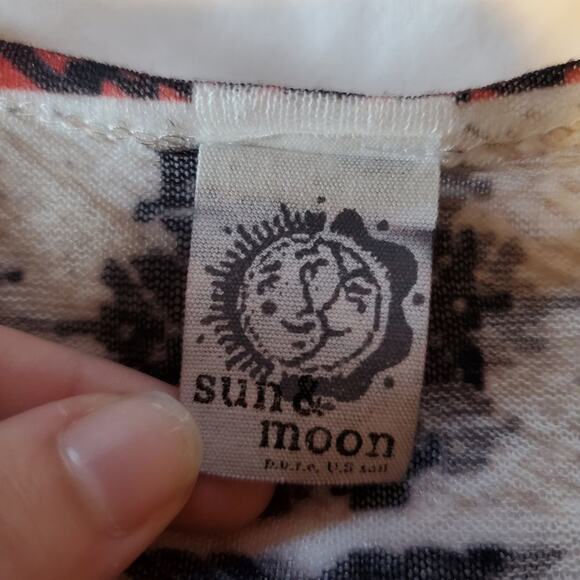 𝅺Sun and moon medium womens floral sheer blouse new without tags - Picture 7 of 8